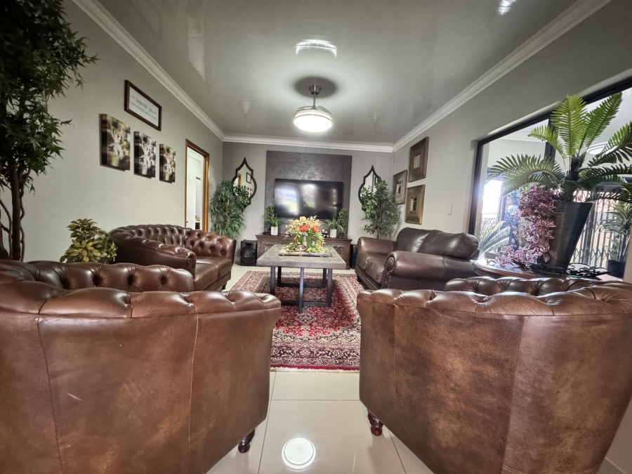 4 Bedroom Property for Sale in Wilkoppies North West